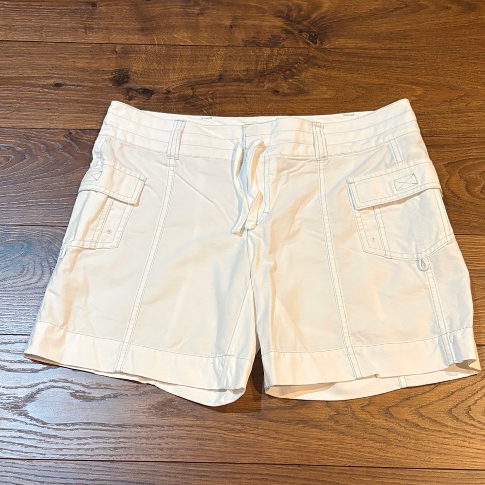 Athleta Women's White Cargo Shorts